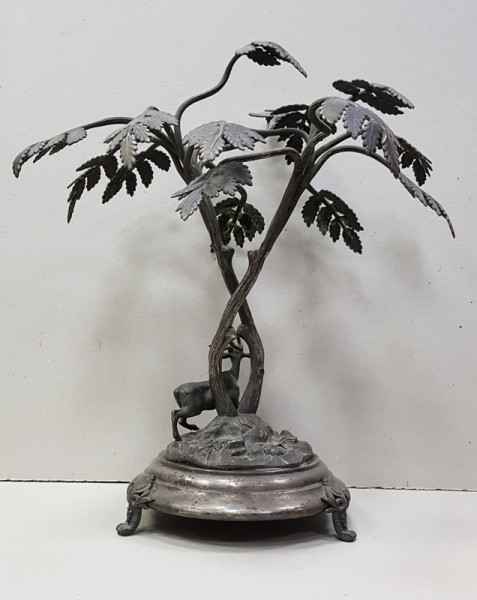 Obiect decorativ tematica vanatoare Metal argintat